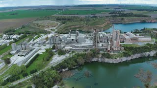 Sierras Bayas Fábrica Cemento San Martín 4k
