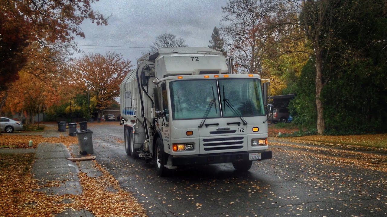 Davis Waste Removal: Condor Amrep Octo (Split) - YouTube