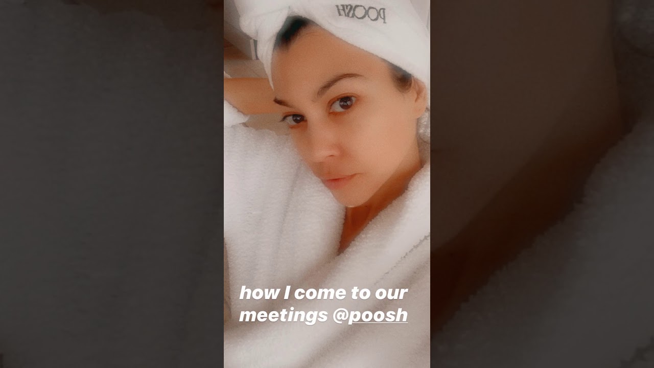 Kourtney Kardashian Stories, December 24, 2019