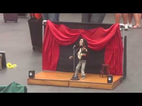 Bob Marley Puppet Plays Guitar & Dances Reggae Music - Video