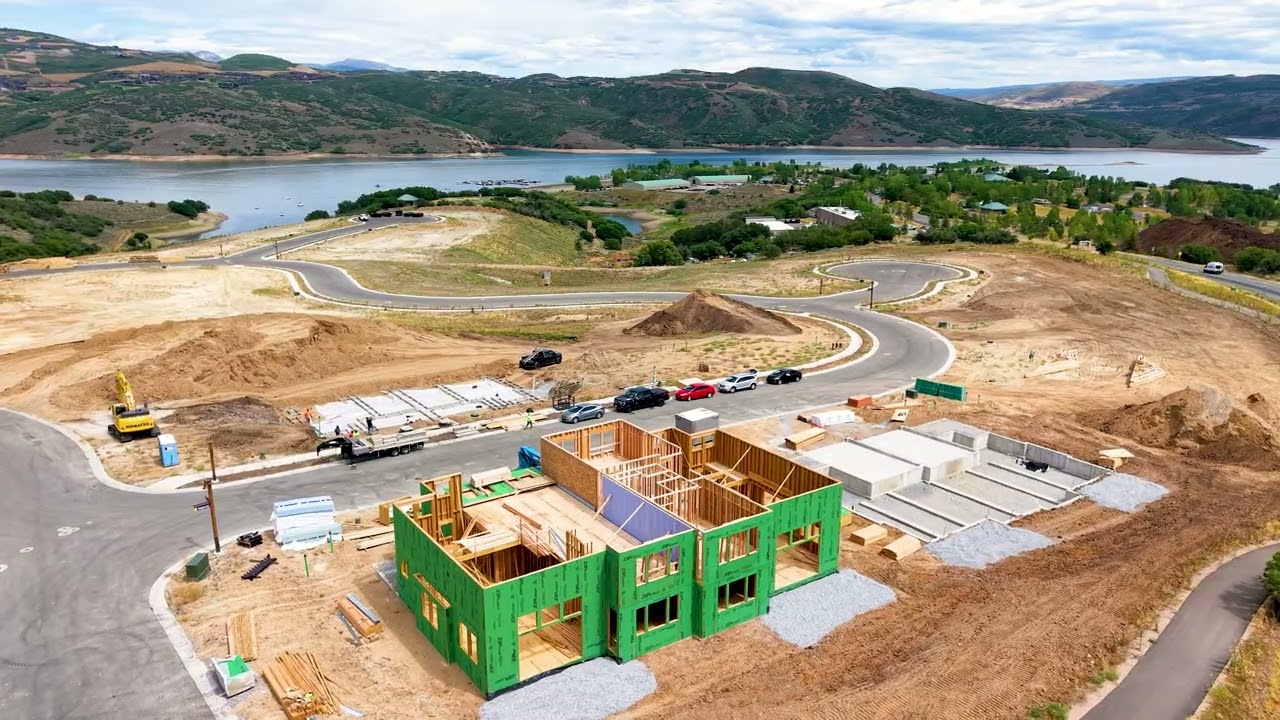 Mayflower Lakeside August 2025