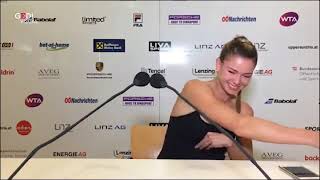 Tennis, Camila Giorgi piange dalle risate: 