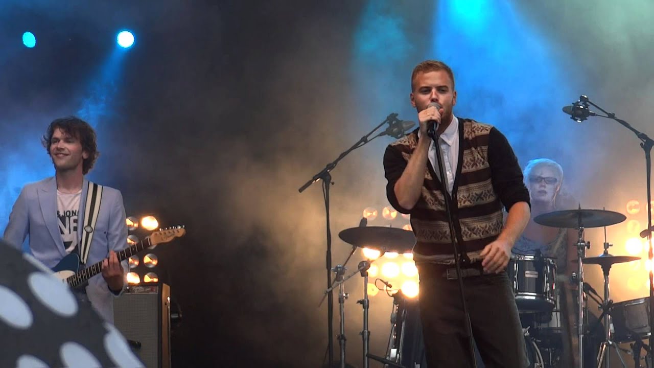 Jim Bakkum - Adele medley (Uitmarkt Amsterdam 2011)