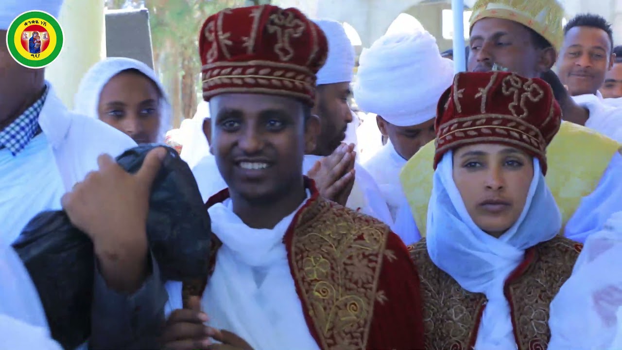 ሙሽራው መጋቤ ሐዲስ፣ ሚዜዎቹ መጋቢያነ ሐዲሳት፣ አጃቢዎቹ ጳጳሳት የሚያስቀና ሥርዓተ ጋብቻ ነው።