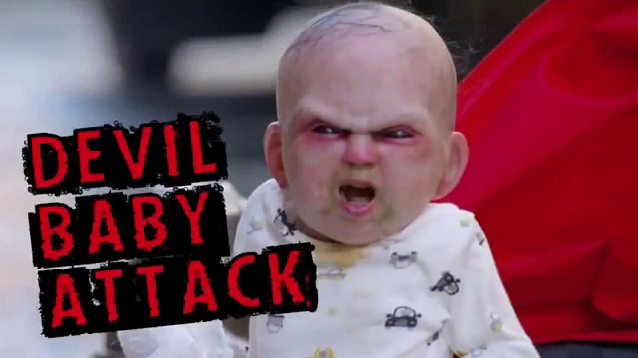 Адский Ребёнок Пранк! Devil Baby Prank! YouTube