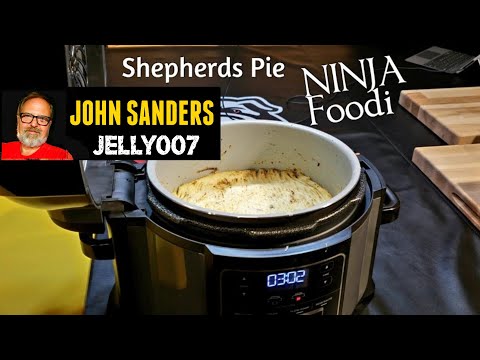 ninja-foodi-shepherds-pie-/-cottage-pie