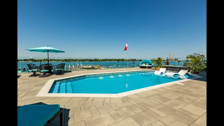 2973 St Clair Pkwy Ultimate Waterfront Living