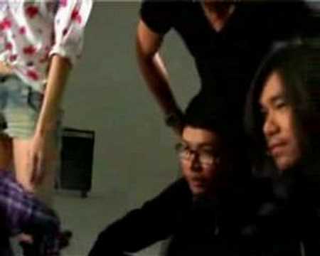 เรื่องของคุณ - Playground [MV]