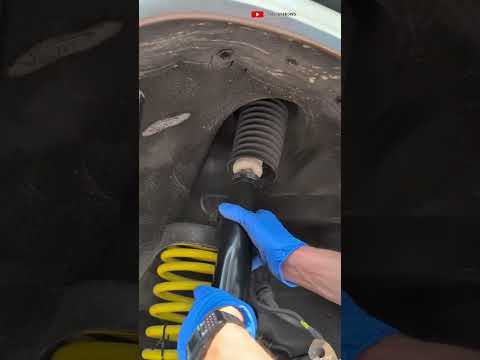 How to repair a bad riding Mercedes W124 with DongCheng Global #w123 #w123 #mechanic #mercedes