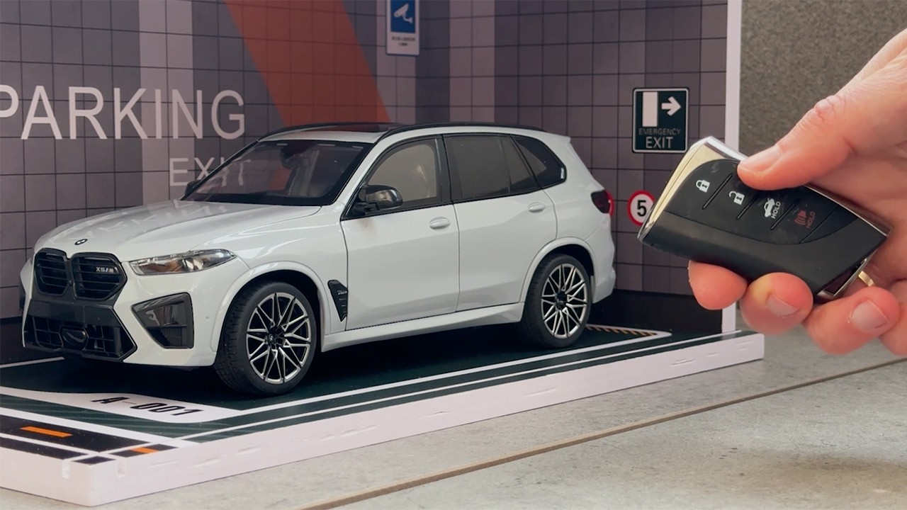 BMW X5M 2025 in 1:18 Scale – Ultimate Model Review | Diecast
