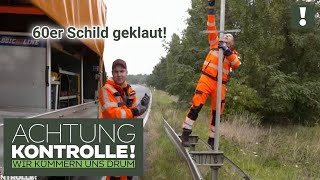 Opa Erich wurde 60? 😂 Schild an der AUTOBAHN geklaut! | Achtung Kontrolle