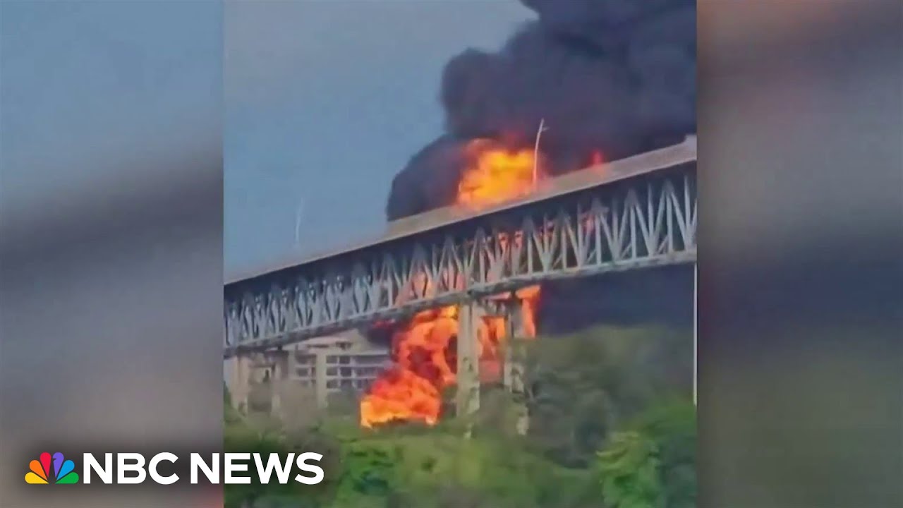 Deadly explosion rocks Panama Canal bridge