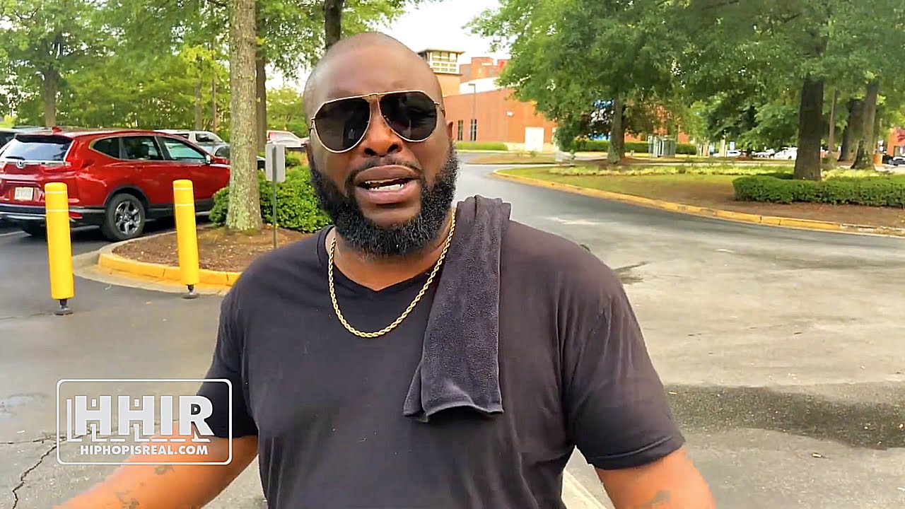 HENNYMAN GOES OFF ON SNAKE EYEZ "SNAKE EYEZ IS A LITTLE BOY TO ME" SAYS THEIR BATTLE IS LOCKED IN!!