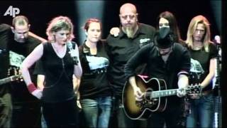 Sugarland Tour Resumes After Stage Tragedy Wealth