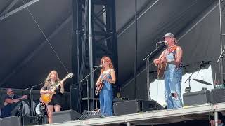 Riley Downing 1st time performance of a new song at Hinterland 2023