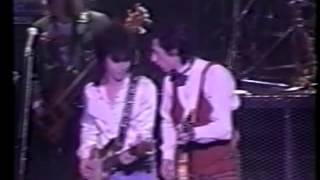Miniatura de vídeo de "Johnny Thunders - I Can Tell   (  Live in Japan Club Citta 1991)"