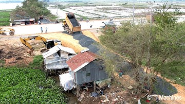 Best Skills Driver Building Village Road By Motor Grader And Dump Trucks 25.5Ton Spreading Gravel