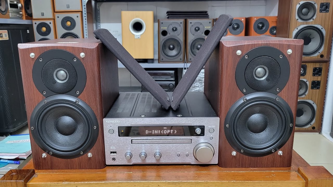 Kenwood K805 high-end system is famous in mini systems