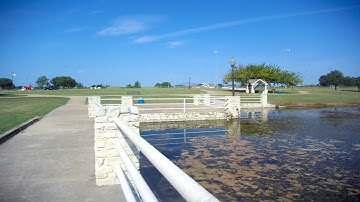 ZHIYUN SMOOTH Q WITH FIREFLY 8S  NEW FOOTAGE