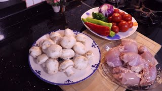 MANTARLI TAVUK SOTEYİ BÖYLE DENEYİN  (Chicken Mushroom and Pepper Recipe)