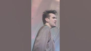 How can you say, I go about things the wrong way? #TheSmiths #TopOfThePops