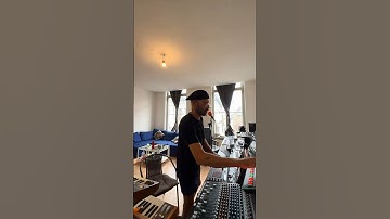 Daily Reel | Part 3 | #analog #music #studio #jam #live #techno #trance #rave #holidayswithshorts