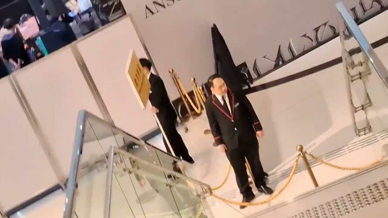 Anson Lo盧瀚霆《KINGDOM》簽唱會(現場外圍Part2of2)@ELEMENTS 圓方金區1樓 1/2/2026