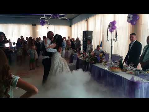 Suvi led za prvi ples, tortu, iznajmljivanje - specijalni efekti za svadbu -  De Marko