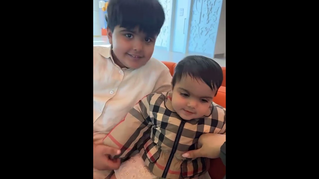 ساره الودعاني ب تركيا🇹🇷جايبه 4شغالات😱مدلعه عيالها أخذتهم لمحل واضاربو وسبو بعض🤣