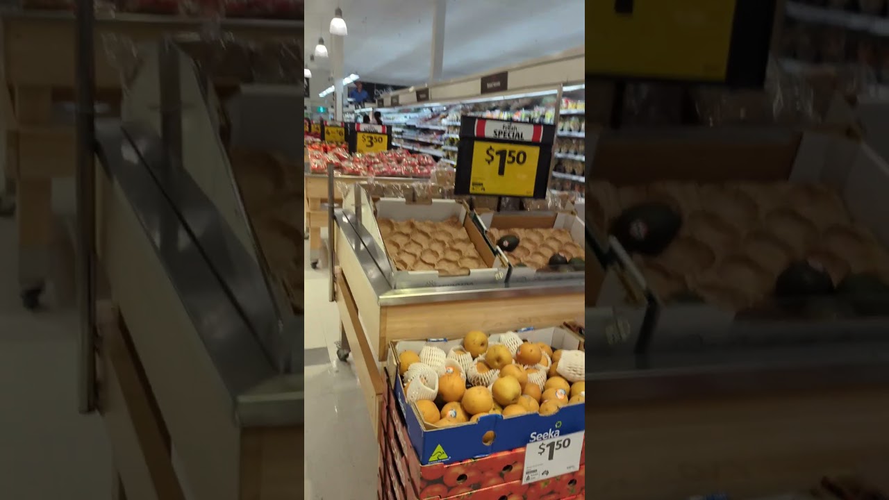 Coles' supermarket ...vegetable section....Coles...aus.