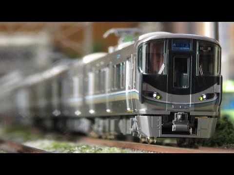 Nゲージ 225系100番台(KATO) 新快速 走行シーン集 - YouTube