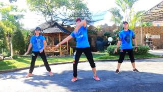 Senam  Turun Naik Oles Trus By Fresh Boy Ft Blasta Rap Family Choreo By Chenci At WKM Garden Borneo