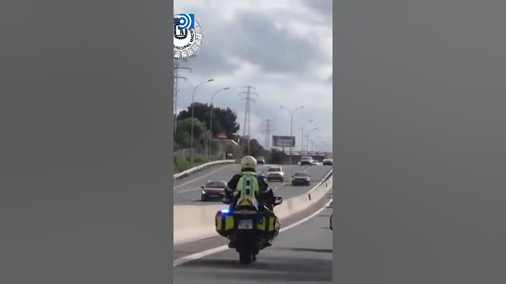 Detenido un conductor tras arrollar a varias patrullas de policía