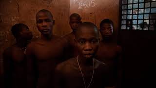 Бамбуковые решетки африканской тюрьмы