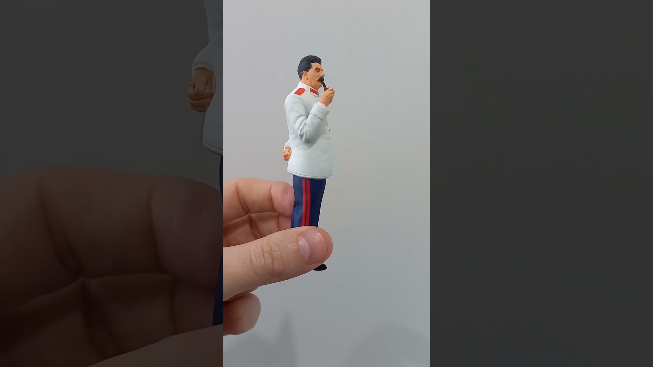 Коллекционная фигурка  / Сталин   
