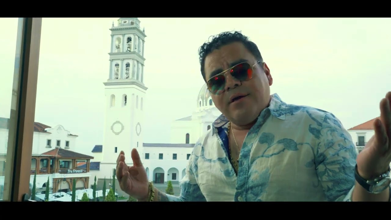 Watch El Trono de Mexico - Cielo de estrellas Video Oficial 4K on YouTube Watch El Trono de Mexico - Cielo de estrellas Video Oficial 4K on YouTube