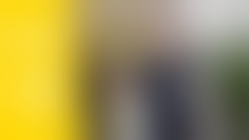 How Does a Bong Percolator Work? ft. Tsunami Microscope | Puff Puff Palace