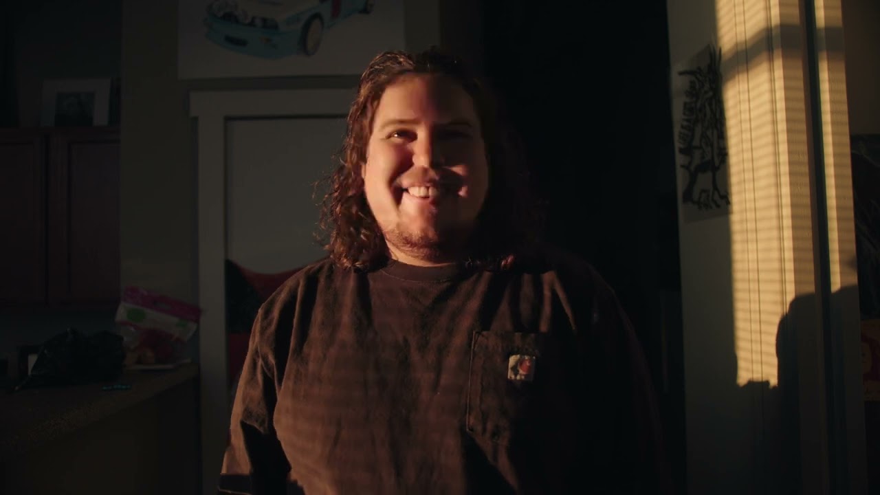 YouTube पर SKYLER LOCKE - NOTICE (VISUALIZER) देखें YouTube पर SKYLER LOCKE - NOTICE (VISUALIZER) देखें