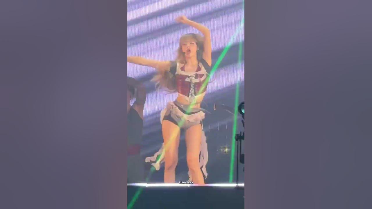 LISA performing BLACKPINK’s NEW SONG ‘JUMP’ at DEADLINE World Tour #blackpink #lisa LISA performing BLACKPINK’s NEW SONG ‘JUMP’ at DEADLINE World Tour #blackpink #lisa