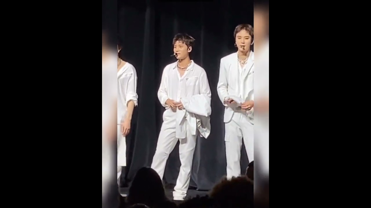 NCT127 Brasil/ SP 2 dia Momento interação! 💚🇧🇷 #nctzen #nct127 #neocity_the_link Brasil nunca erra!