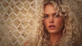QuickClipsHQ - Erin Heatherton Wears Nothing But A Leaf
