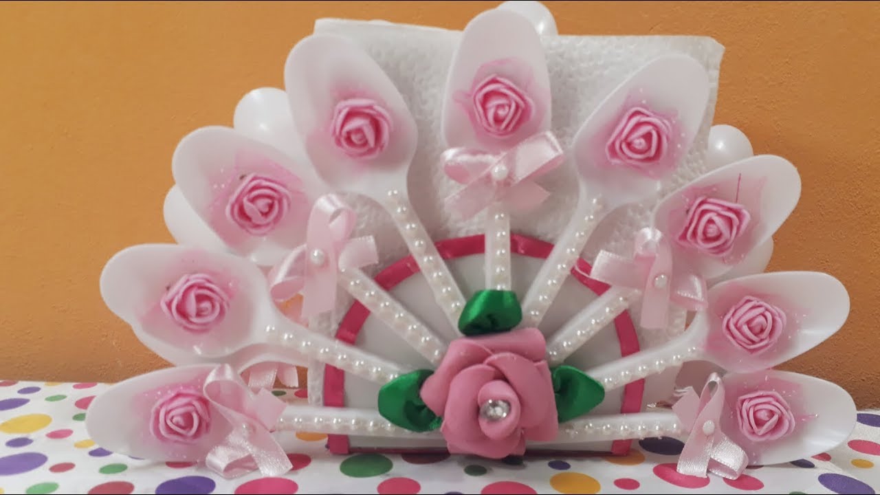 SERVILLETERO, utilizando material reciclado.Napkin holder, anel de guardanapo. Diy craft.