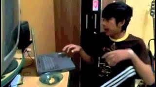 Bayu Skak VS Zhihok Domino SMS singkat