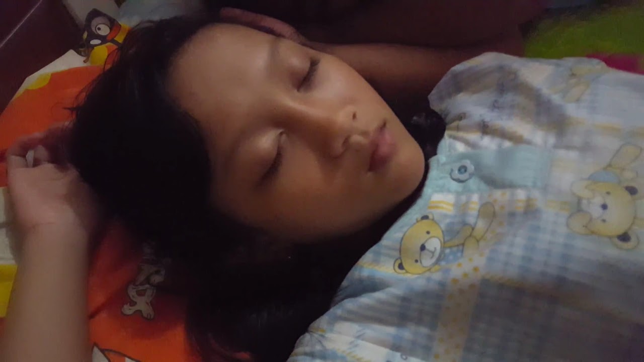 gadis cantik tidur extreme - YouTube
