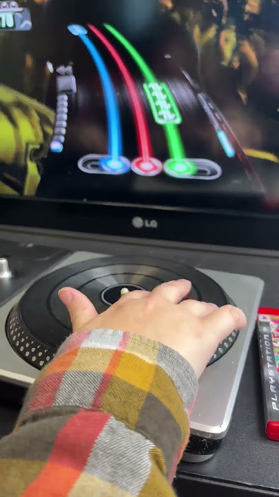 Let’s get down with DJ Hero!