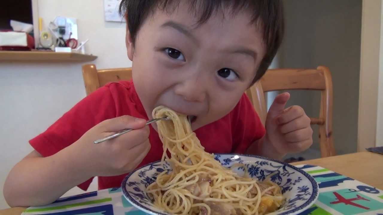 Eat get greedy Spaghetti carbonara (Japanese Food) - YouTube