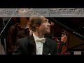 Miniature de la vidéo de la chanson Piano Concerto No. 3 In D Minor, Op. 30: Iii. Finale. Alla Breve - Scherzando - Più Vivo - Lento - Tempo I - Vivace