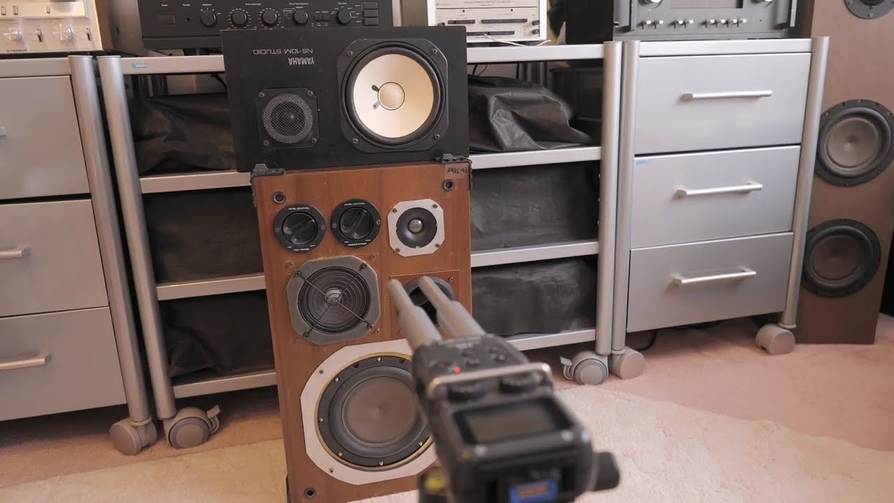 YAMAHA NS-10 COMPARAÇÃO TONAL COM OUTRA CAIXA ACUSTICA ORIENTADA A HIFI!