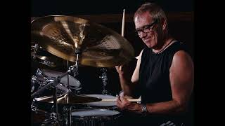 Michael Landau Trio - Big Bulge ( Vinnie Colaiuta Drum Solo )  2003