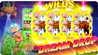 RARE!!! FULL SCREEN WILDS!!! Invaders Attack from the Planet Moolah - CASINO SLOTS screenshot 4